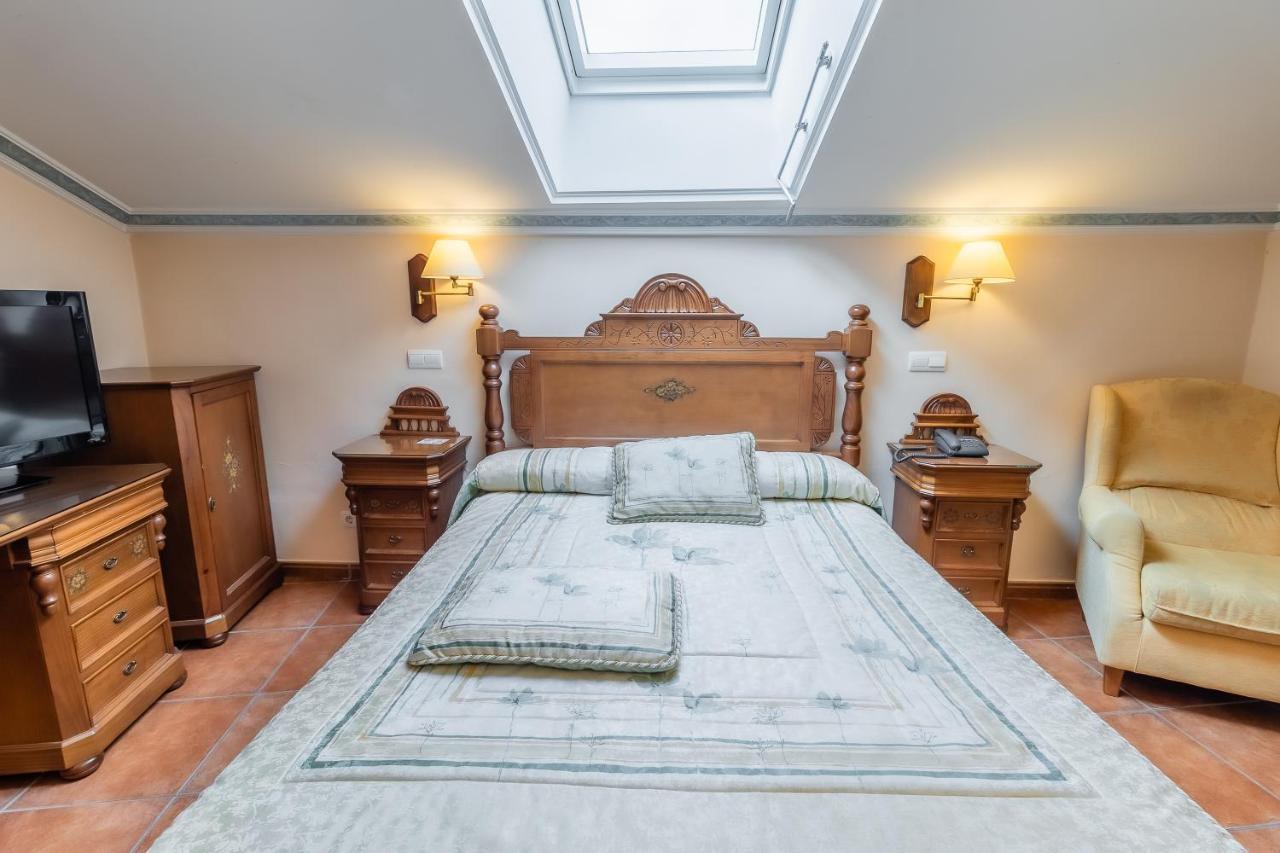 Hotel Santo Domingo De Silos Εξωτερικό φωτογραφία