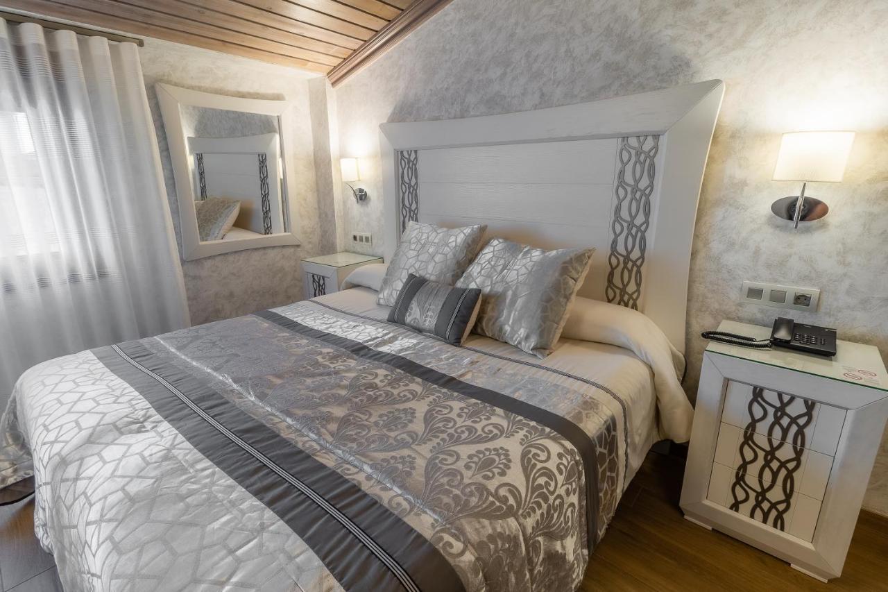Hotel Santo Domingo De Silos Εξωτερικό φωτογραφία