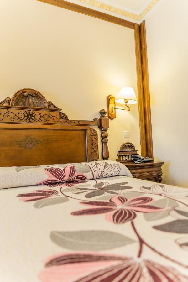 Hotel Santo Domingo De Silos Εξωτερικό φωτογραφία